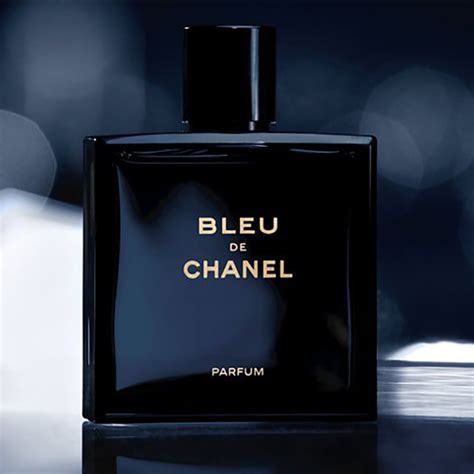 chanel bleu nam|bleu de chanel hoa.